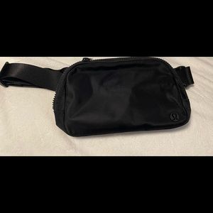 Lululemon Belt Bag BNWT